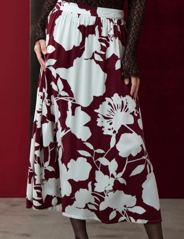 Fusta Sinsay, visiniu