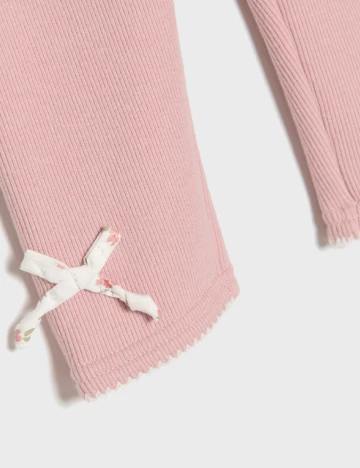 Pantaloni Sinsay, roz