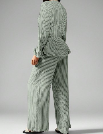 Compleu Missguided, verde