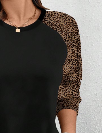 Rochie scurta Emery Rose Curve, negru