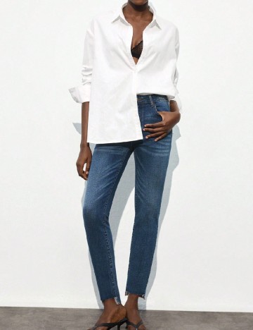 
						Blugi SHEIN, albastru