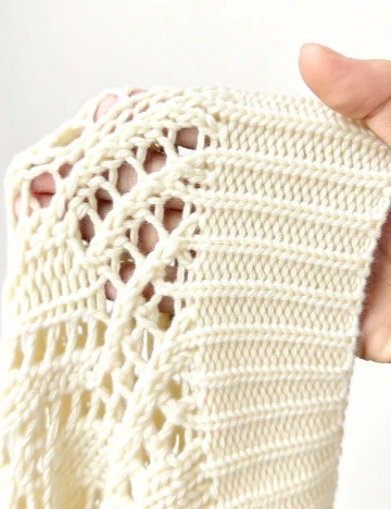 Pulover SHEIN CURVE, ecru