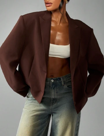 Sacou Missguided, maro