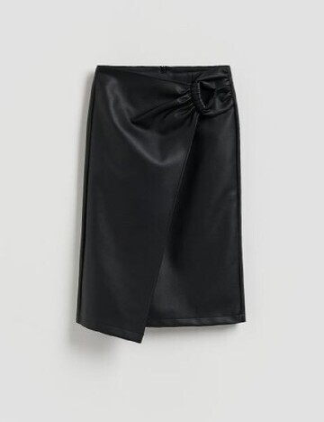 Fusta Reserved, negru