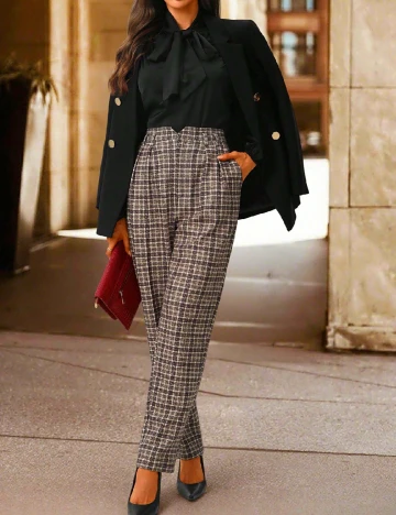 Pantaloni SHEIN, mix culori