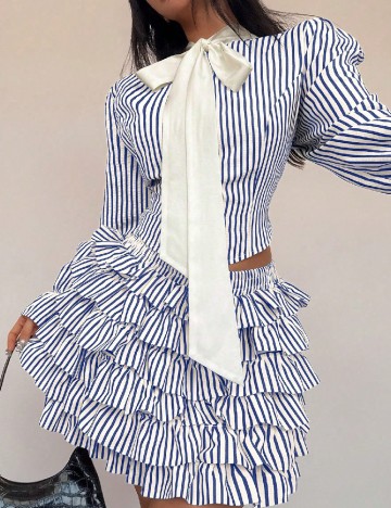 Compleu SHEIN CURVE, albastru/crem