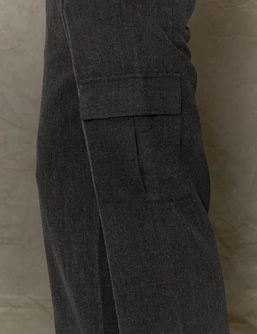 Pantaloni SHEIN, gri inchis