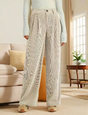 
						Pantaloni SHEIN, crem