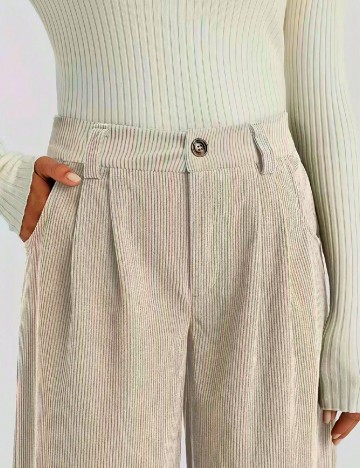 Pantaloni SHEIN, crem