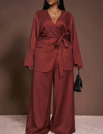 Compleu SHEIN CURVE, caramiziu