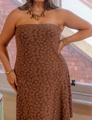 Rochie medie SHEIN CURVE, maro