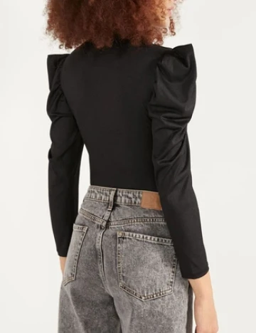 Body Bershka, negru