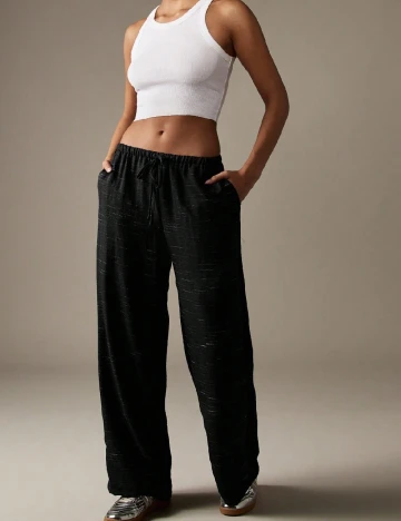 Pantaloni SHEIN, negru