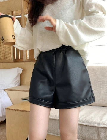 Pantaloni scurti Dazy, negru