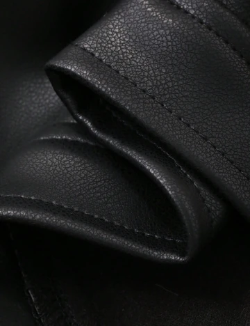 Pantaloni scurti Dazy, negru