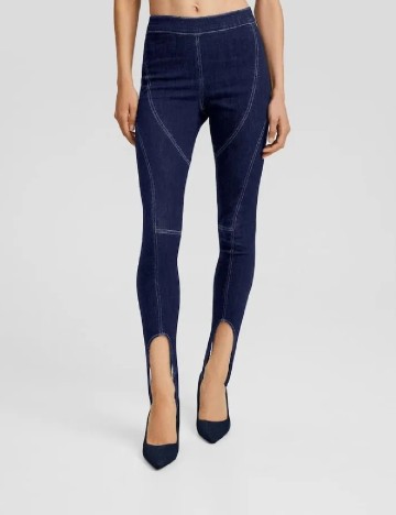 Pantaloni Bershka, bleumarin