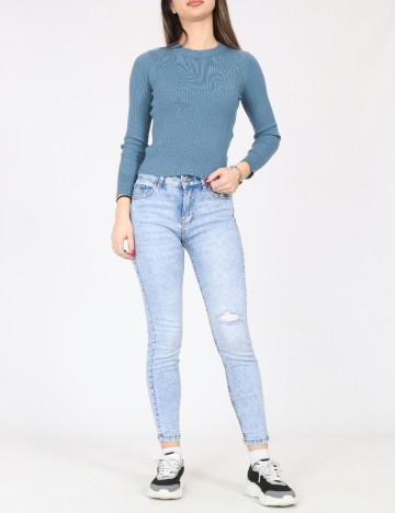 
						Blugi Bershka, albastru