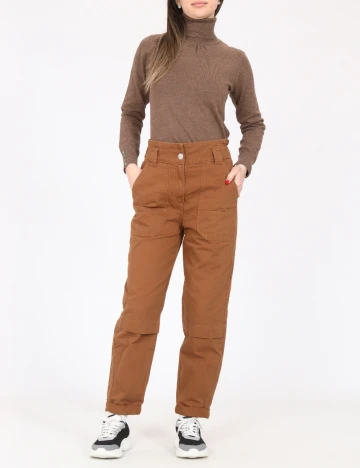 Pantaloni Bershka, maro