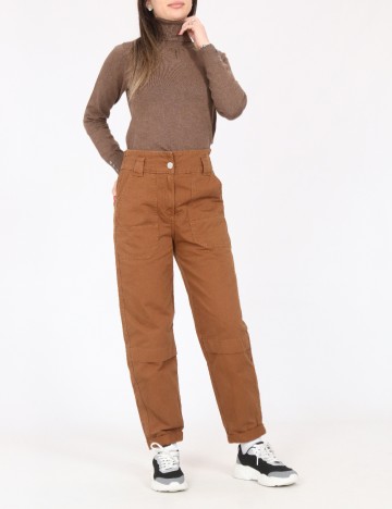 
						Pantaloni Bershka, maro