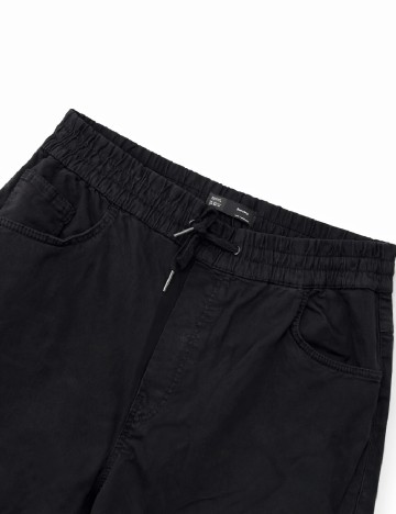 Pantaloni Bershka, negru
