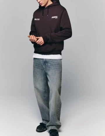 Hanorac House Brand, maro