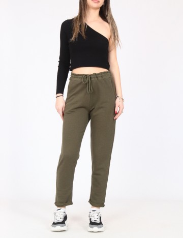 
						Pantaloni Pull&Bear, verde