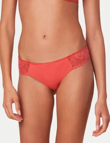 Chilot Florale by Triumph, corai