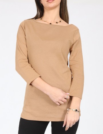 
						Bluza Zara, maro
