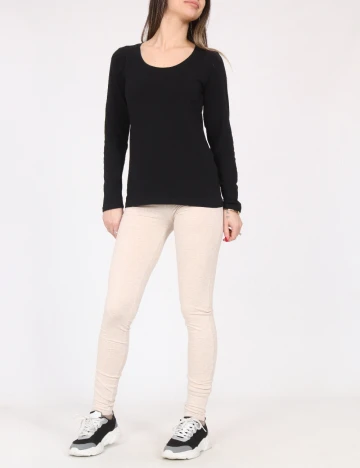 Colanti Bershka, bej