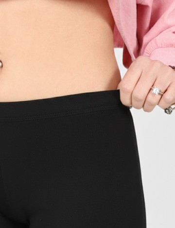 Colanti Bershka, negru