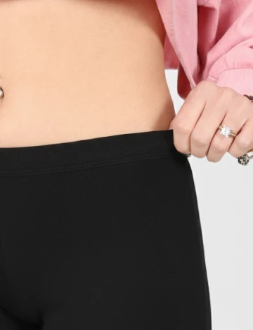 Colanti Bershka, negru