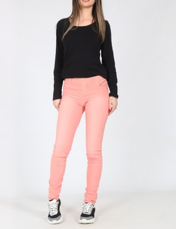 
						Pantaloni Bershka, roz