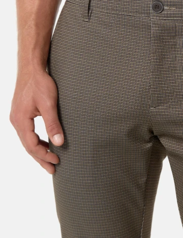 Pantaloni Jeff Urban Tailoring, maro