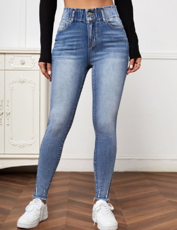 
						Blugi SHEIN, albastru