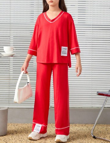 
						Compleu Shein Kids, rosu