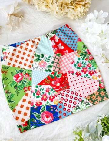 
						Fusta SHEIN, mix culori