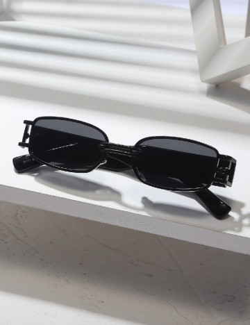 
						Ochelari de soare SHEIN, negru