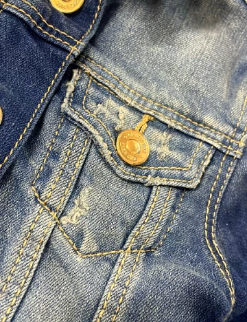 Jacheta Zara, albastru