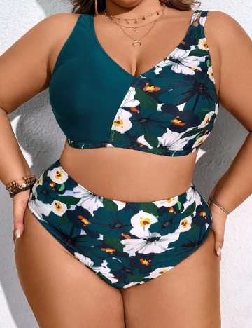 
						Costum de baie SHEIN, verde