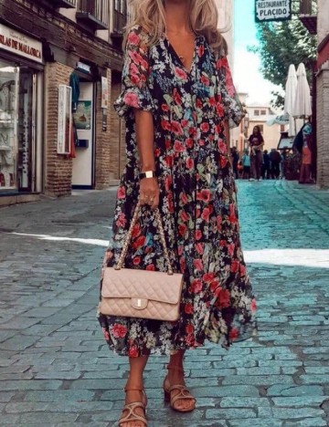 
						Rochie medie SHEIN, floral print