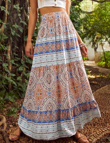 Fusta Luukse, mix culori