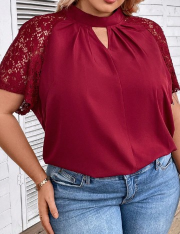 
						Bluza SHEIN CURVE, visiniu