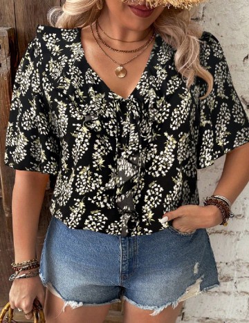 
						Bluza SHEIN CURVE, negru