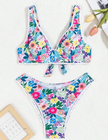 
						Costum de baie SHEIN, mix culori