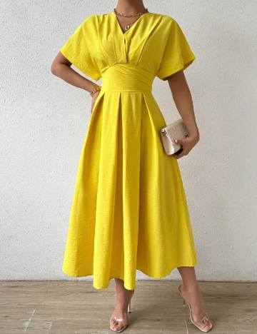 Rochie medie SHEIN, galben