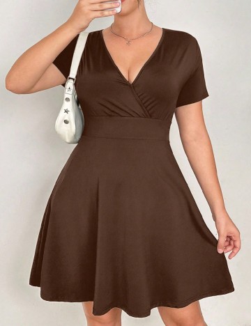 
						Rochie scurta SHEIN CURVE, maro