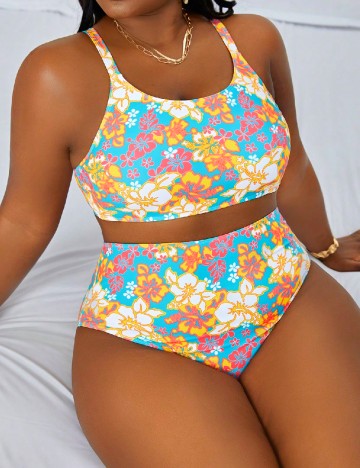 
						Costum de baie SHEIN CURVE, mix culori