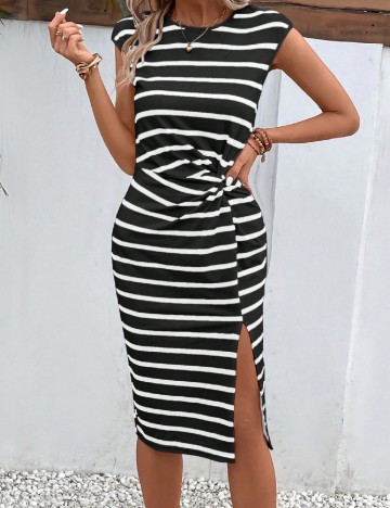 
						Rochie medie SHEIN, negru