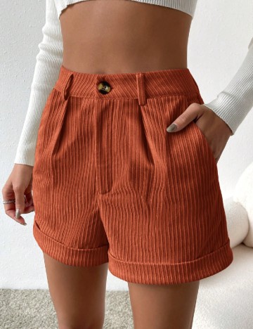 
						Pantaloni scurti SHEIN, caramiziu