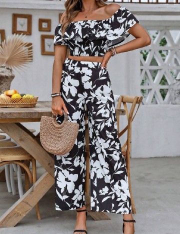 
						Compleu SHEIN, alb/negru